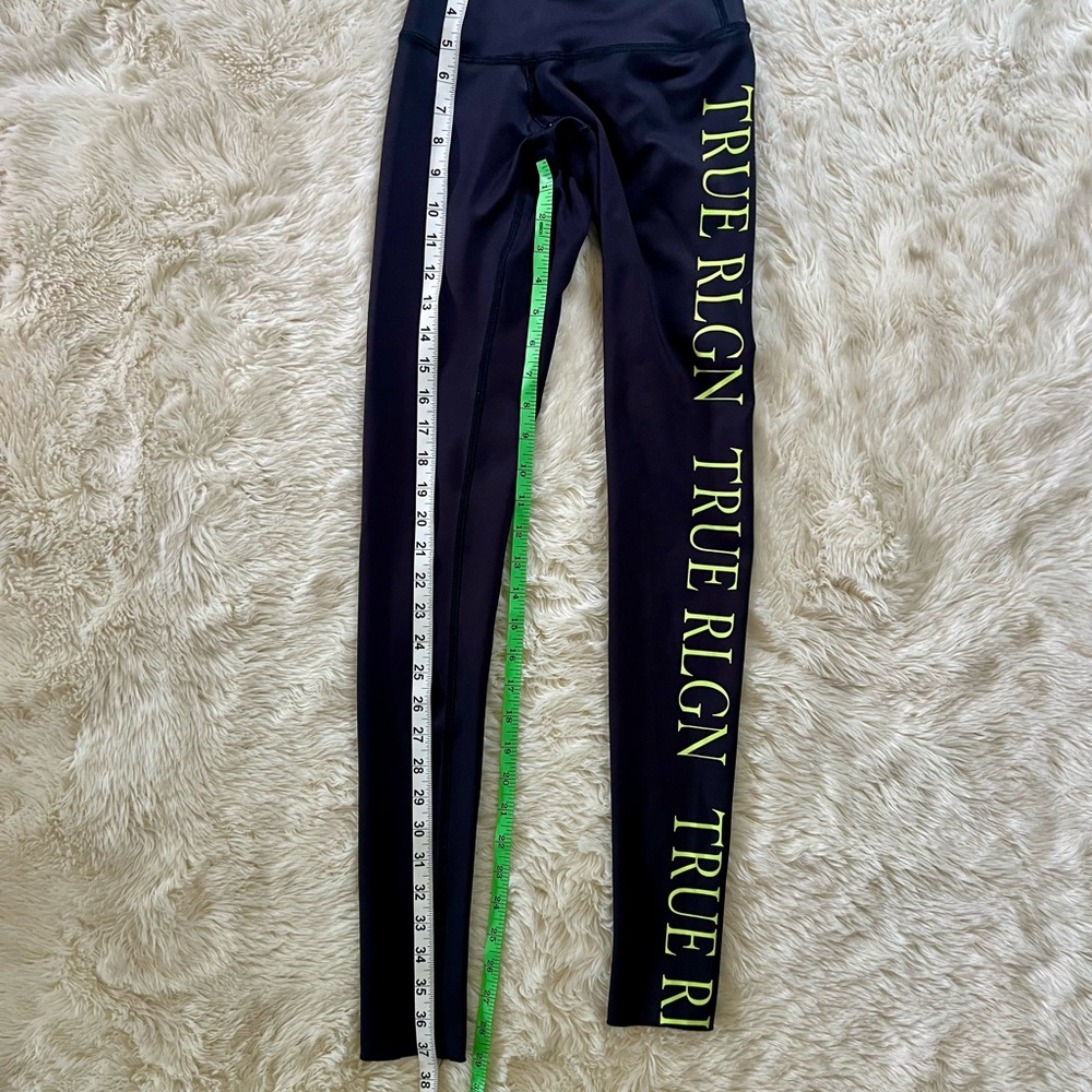 2Pc TRUE RELIGION Neon Crop Hoodie (XL,fits a S) & Logo Black Leggings Sz XS - Picture 10 of 11